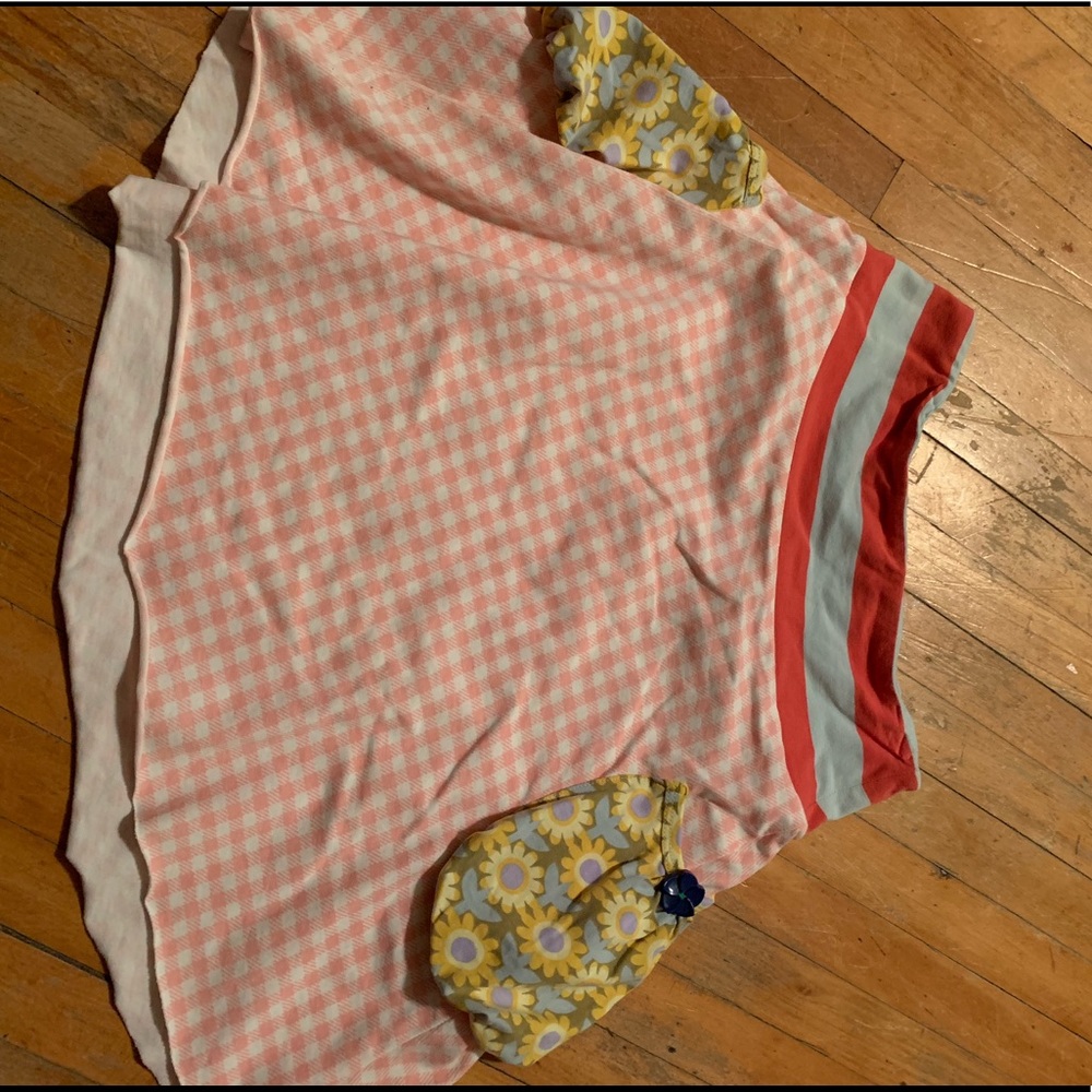 Like new size 6 Matilda Jane skirt